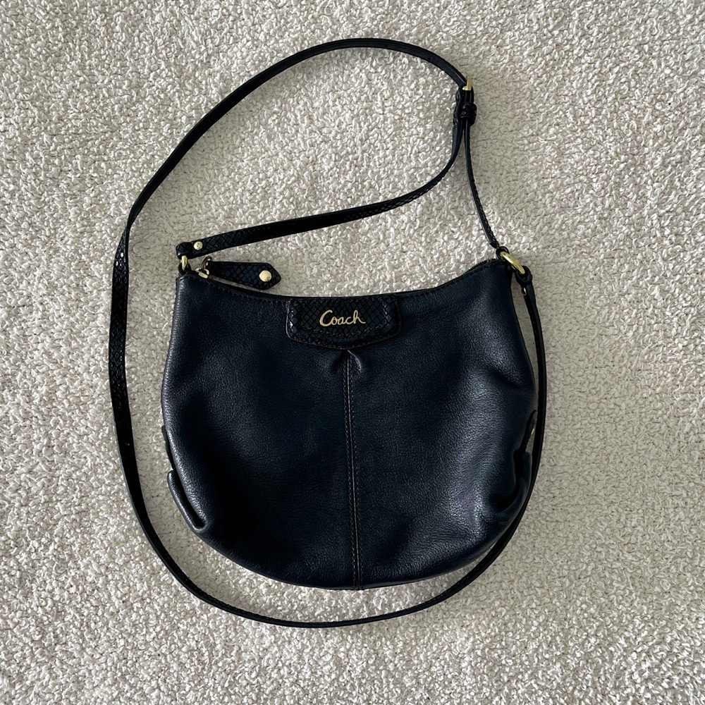 Vintage Coach Black Crossbody Mock Lizard Bag
